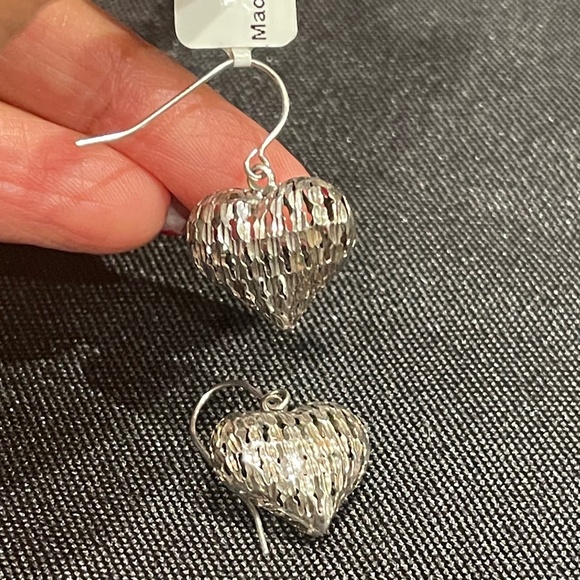 New Silver Puffy Heart Dangle Earrings - Picture 3 of 8